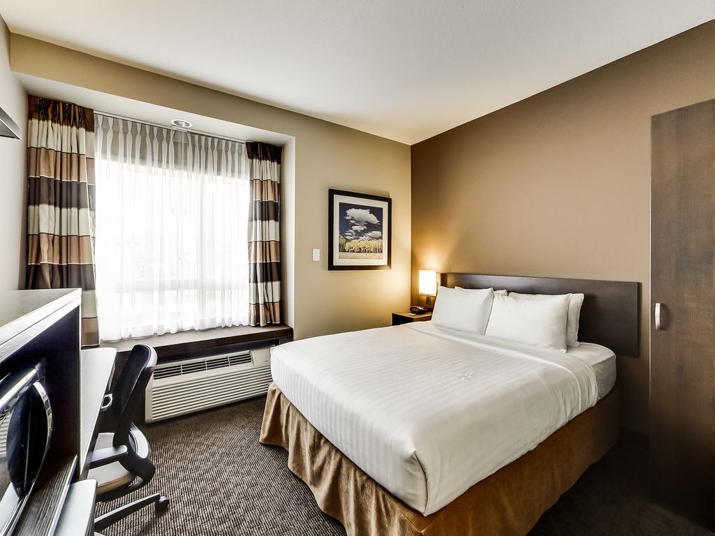 Microtel Inn & Suites By Wyndham Ред Дир Номер фото